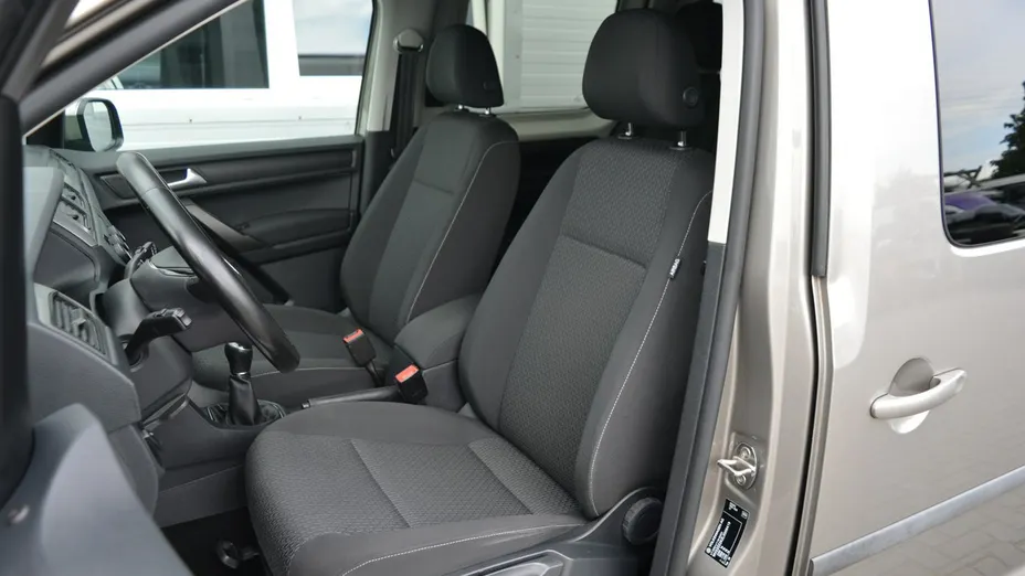 VOLKSWAGEN Caddy -