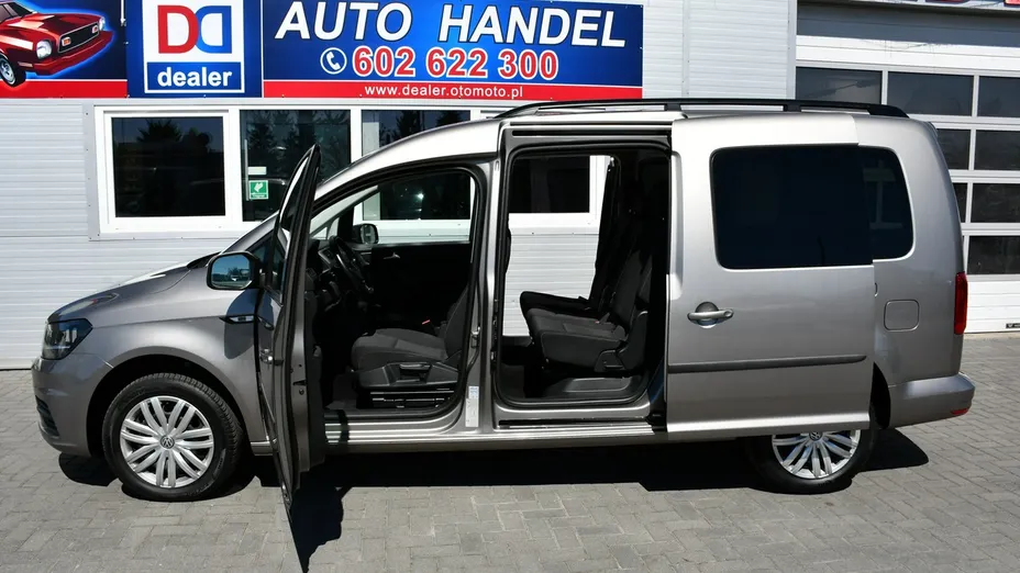 VOLKSWAGEN Caddy -