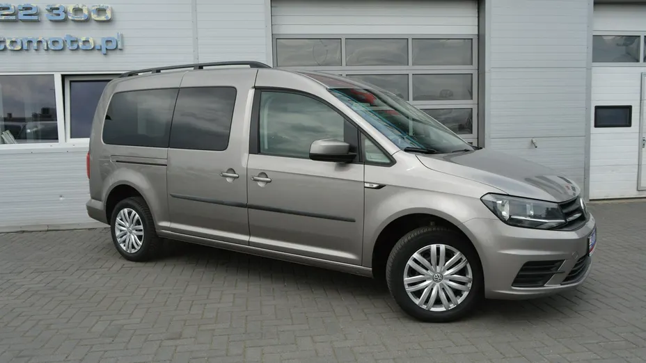 VOLKSWAGEN Caddy -