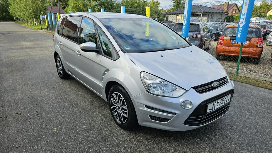 FORD S-MAX -