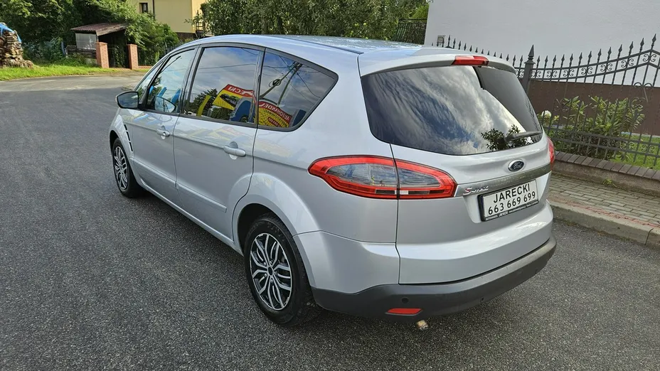FORD S-MAX -