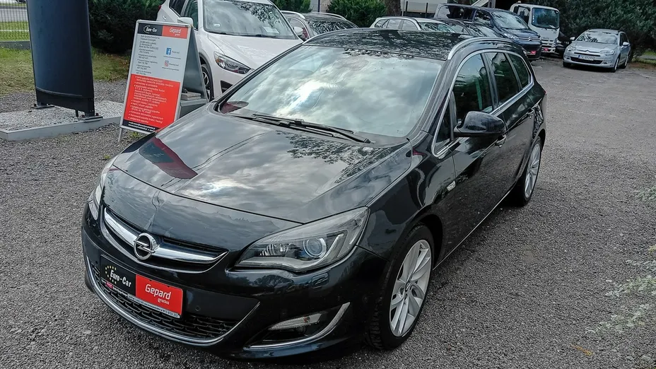 OPEL Astra -
