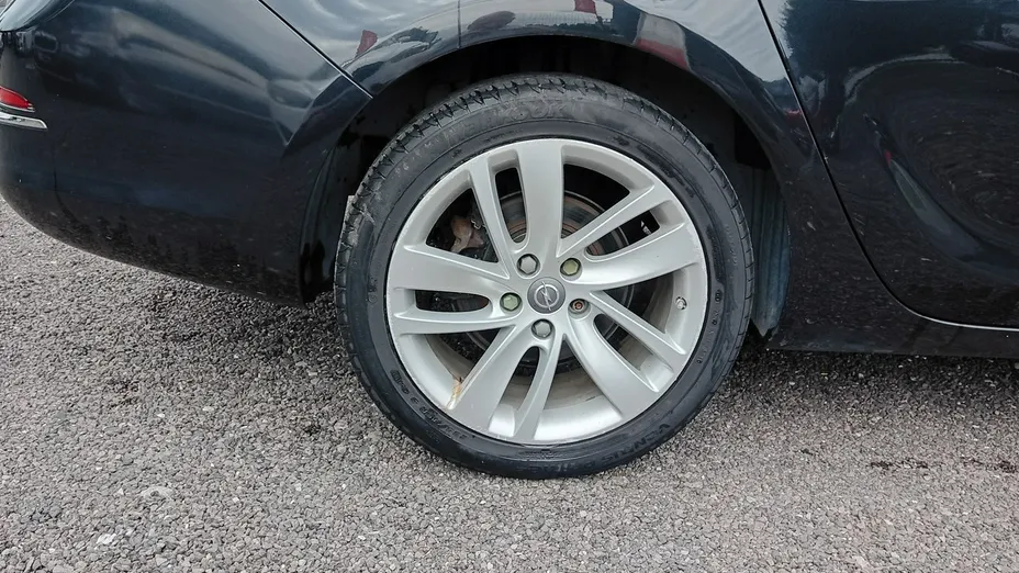 OPEL Astra -