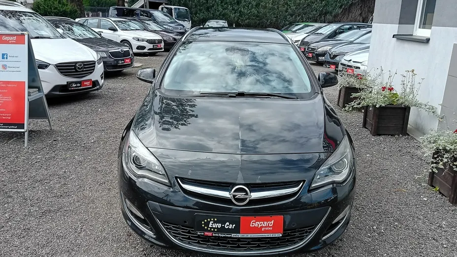 OPEL Astra -