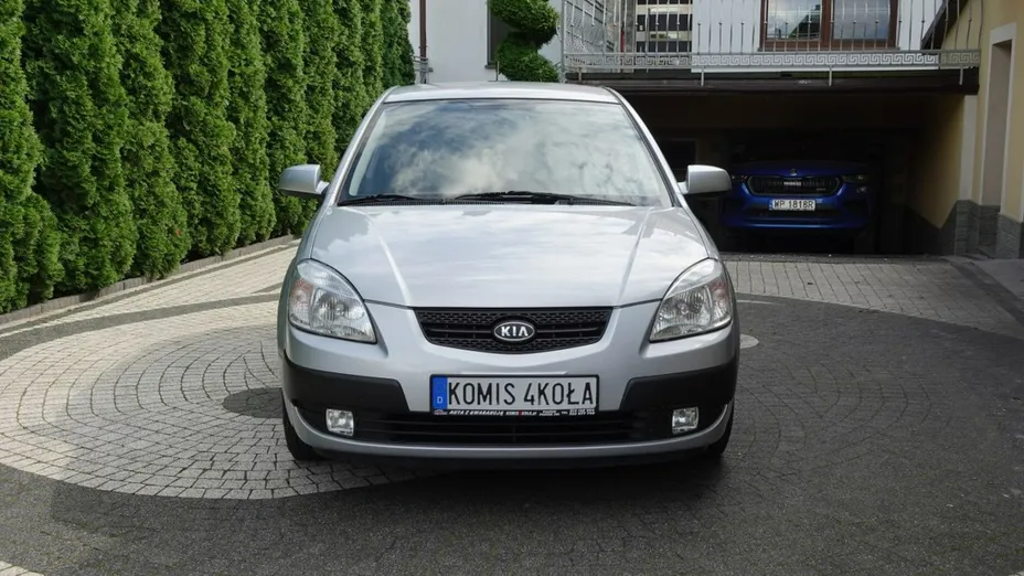 KIA Rio -