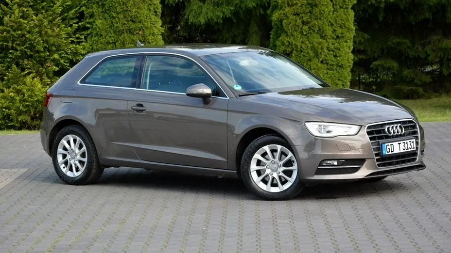 AUDI A3 -