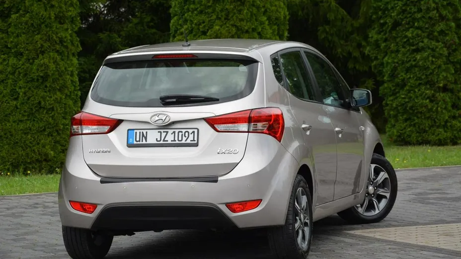 HYUNDAI ix20 -