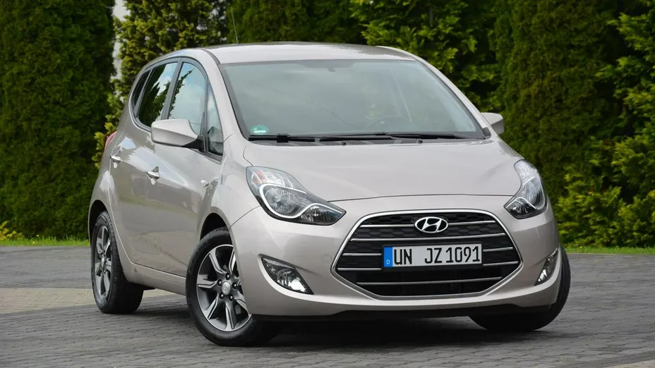 HYUNDAI ix20 -