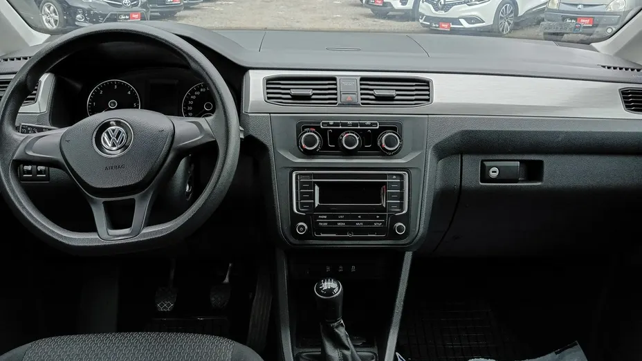 VOLKSWAGEN Caddy -