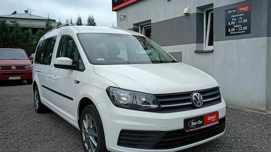 VOLKSWAGEN Caddy -