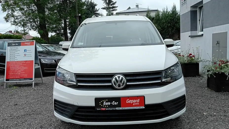VOLKSWAGEN Caddy -
