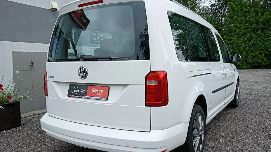 VOLKSWAGEN Caddy -