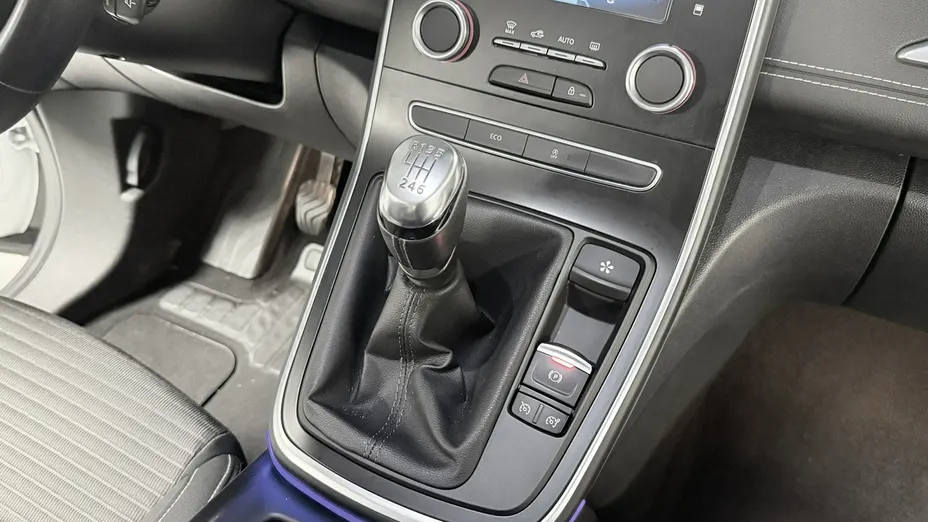 RENAULT Grand Scenic -