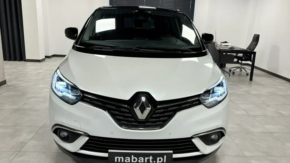 RENAULT Grand Scenic -
