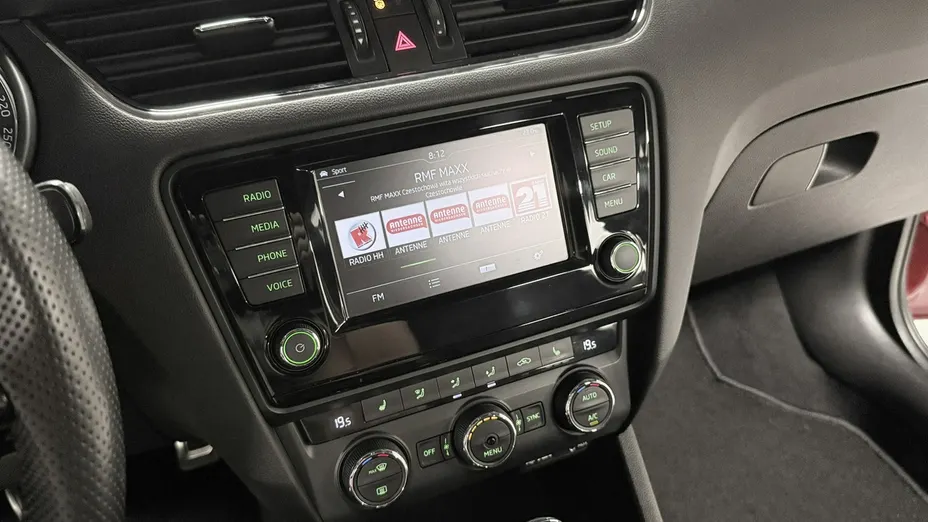 SKODA Octavia -