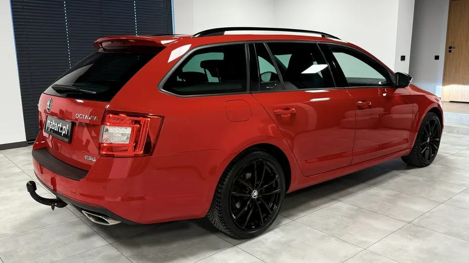 SKODA Octavia -