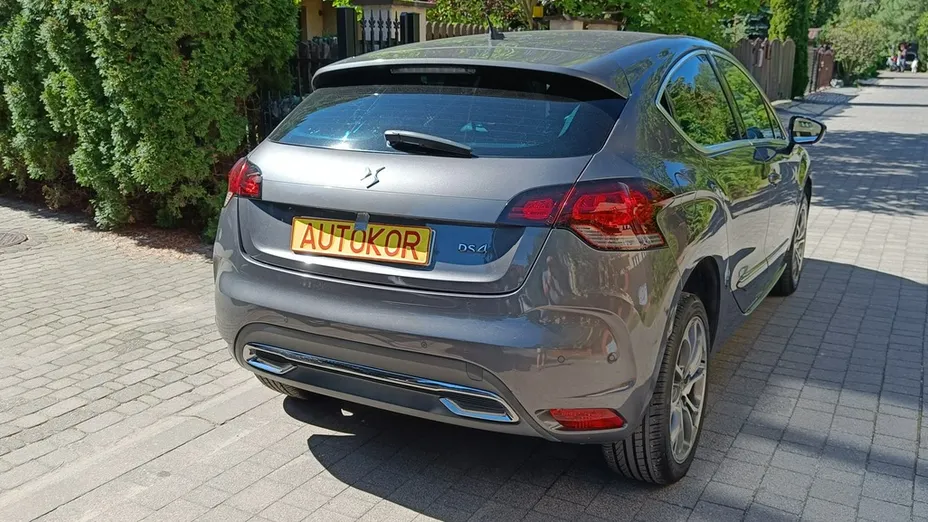 DS DS4 -