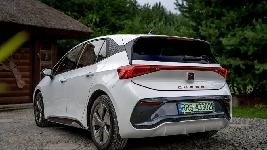 CUPRA Born -