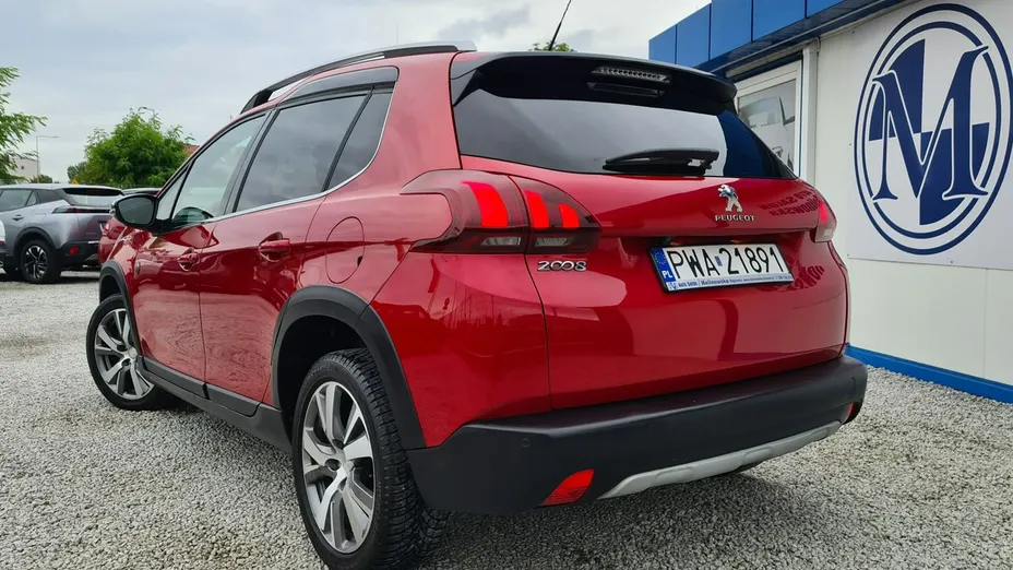 PEUGEOT 2008 -