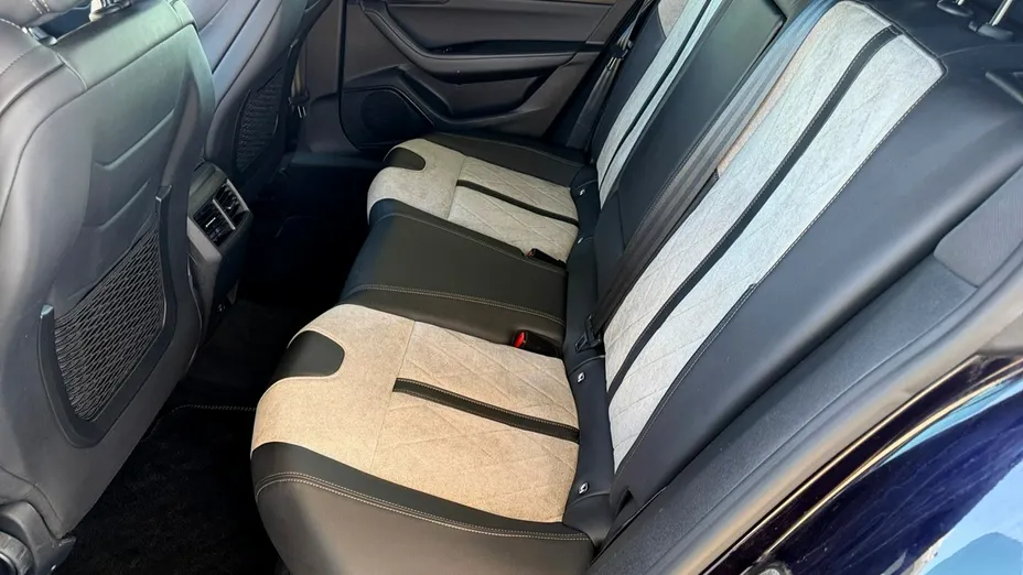 PEUGEOT 508 -
