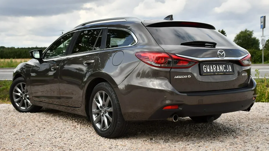 MAZDA 6 -