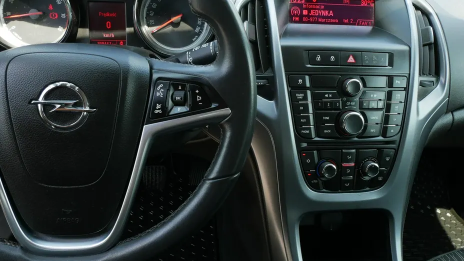 OPEL Astra -