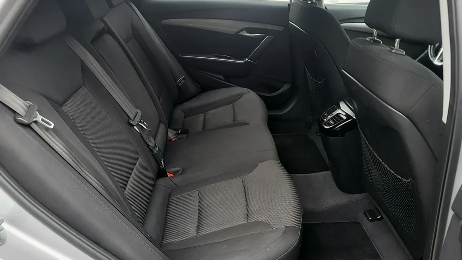 HYUNDAI i40 -