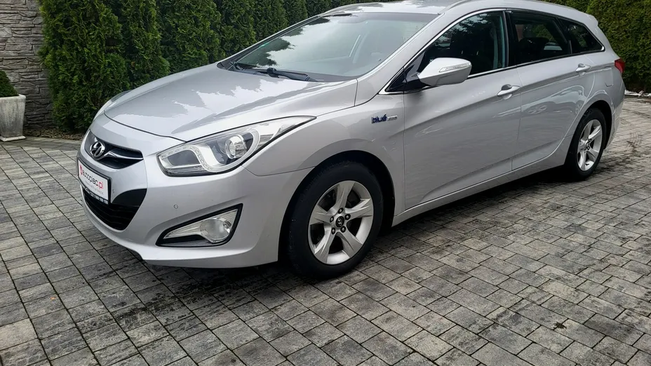 HYUNDAI i40 -