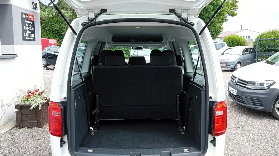 VOLKSWAGEN Caddy -