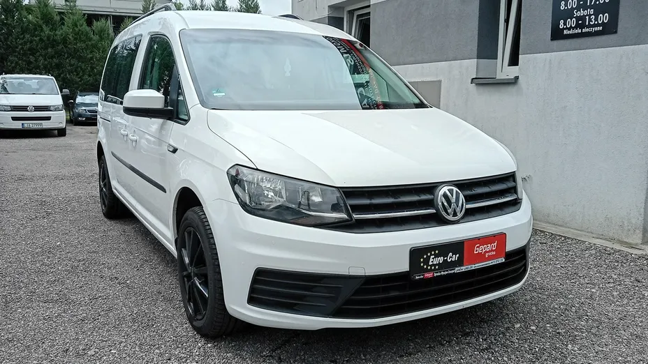 VOLKSWAGEN Caddy -