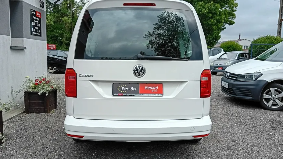 VOLKSWAGEN Caddy -