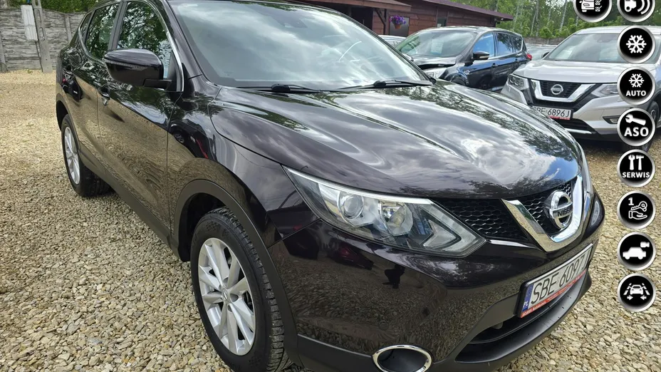 NISSAN Qashqai -