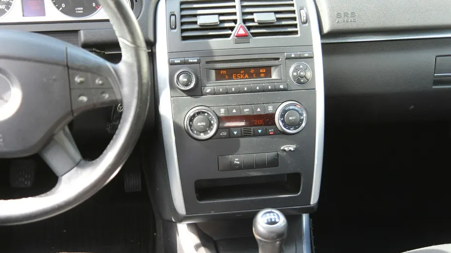 MERCEDES-BENZ B Klasa -