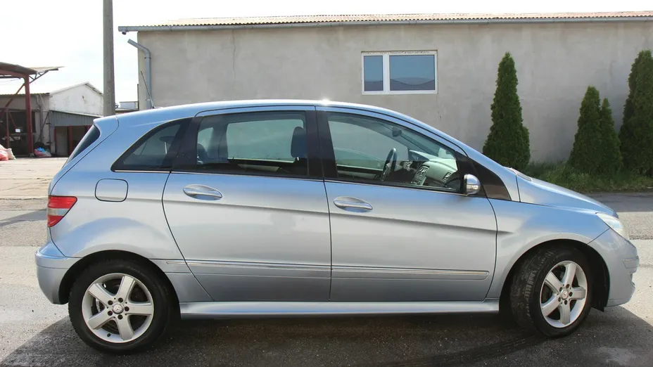 MERCEDES-BENZ B Klasa -