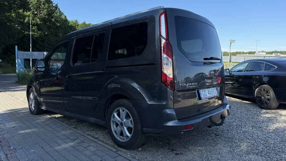 FORD Tourneo Connect -