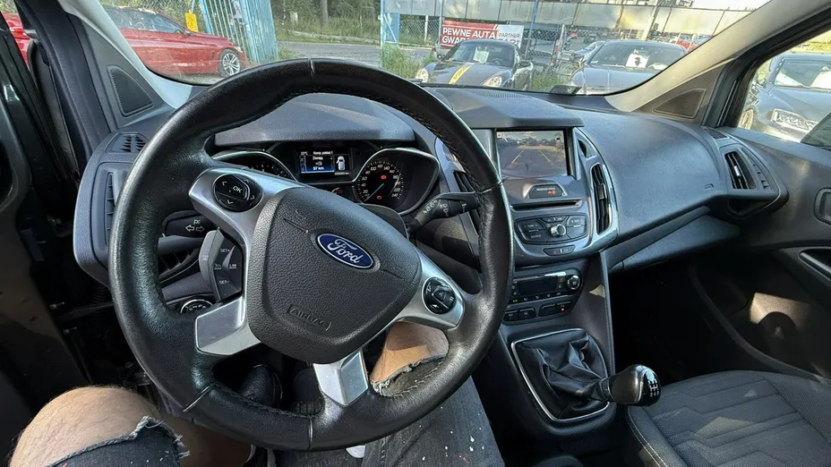 FORD Tourneo Connect -