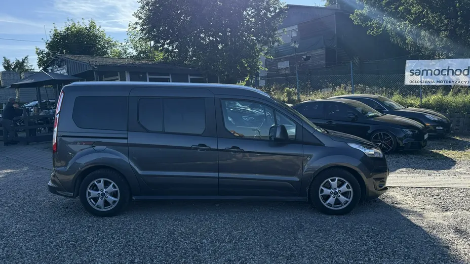 FORD Tourneo Connect -