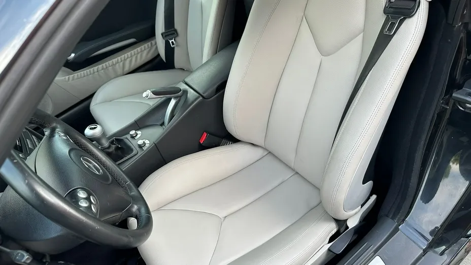 MERCEDES-BENZ SLK -