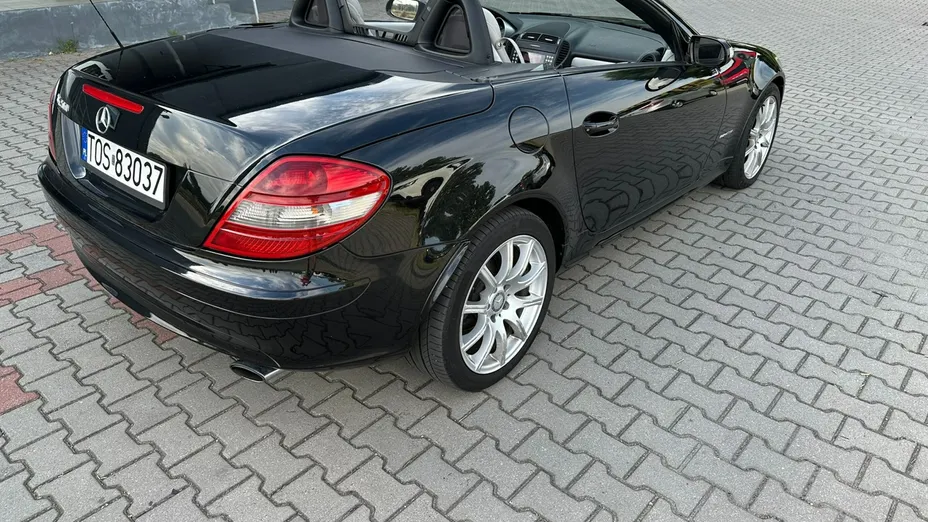 MERCEDES-BENZ SLK -