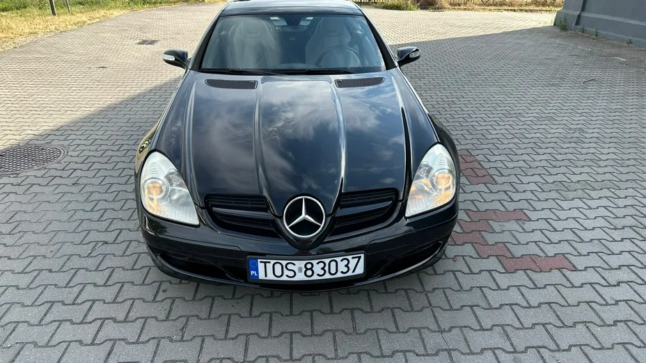 MERCEDES-BENZ SLK -