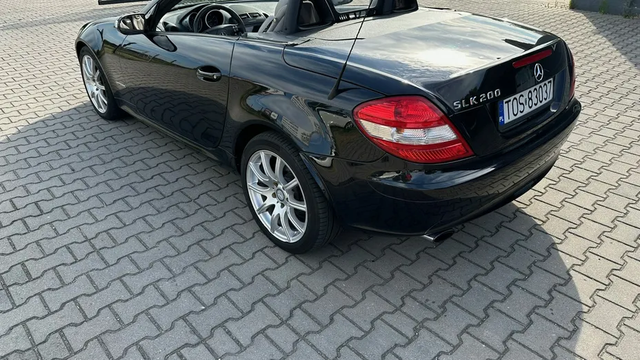 MERCEDES-BENZ SLK -