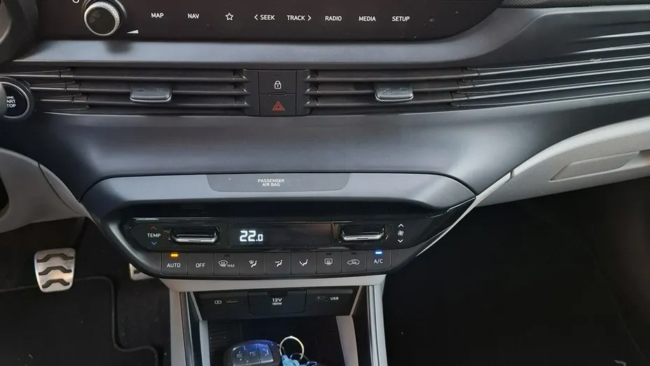 HYUNDAI Bayon -
