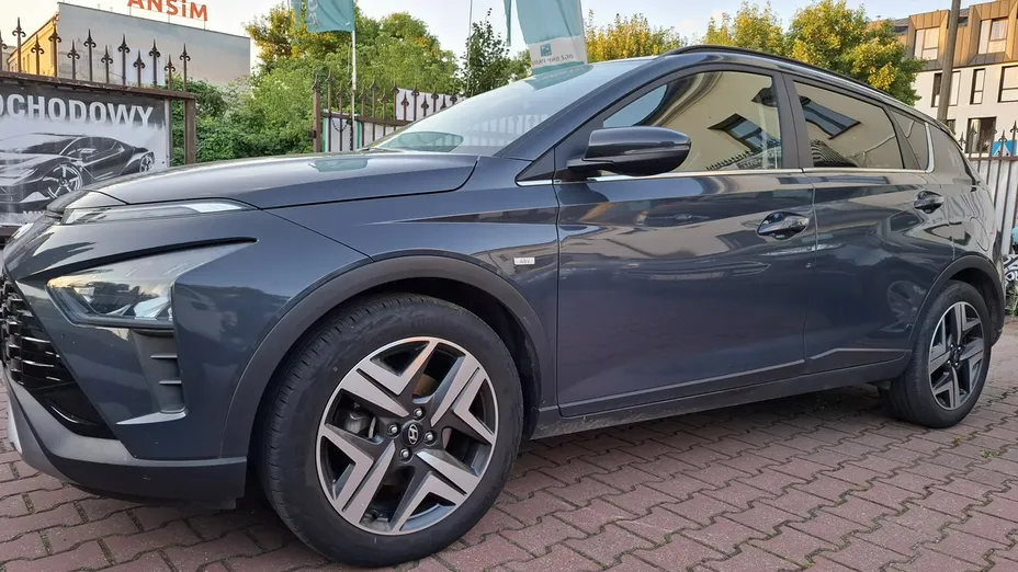 HYUNDAI Bayon -