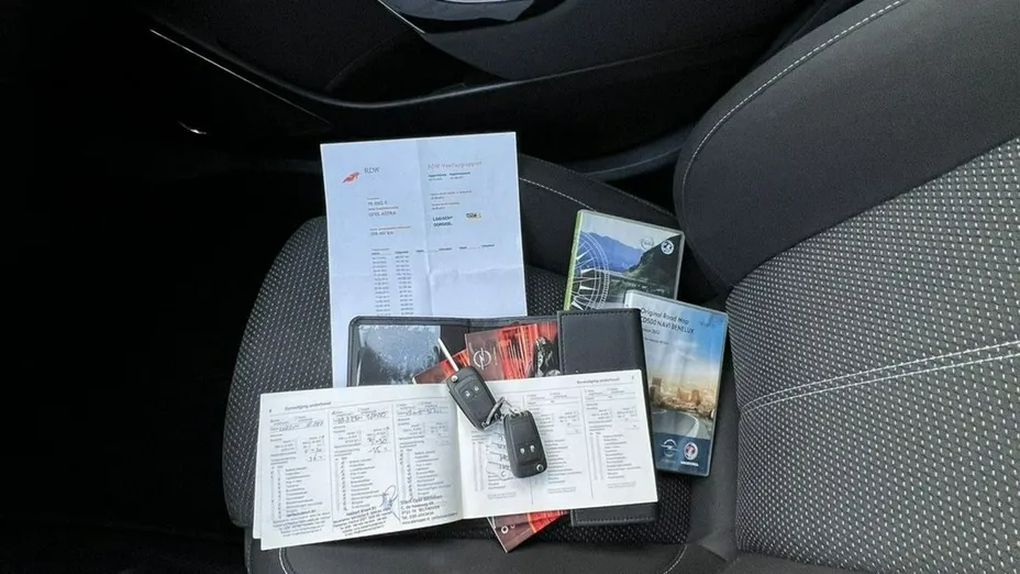 OPEL Astra -