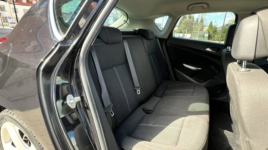 OPEL Astra -