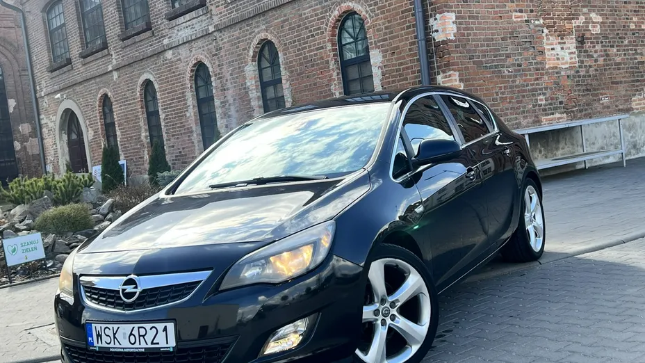 OPEL Astra -