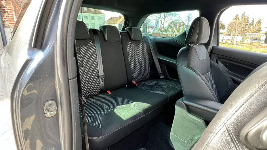 CITROEN DS3 -