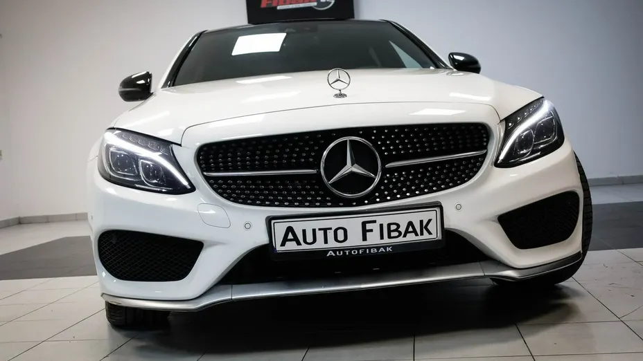MERCEDES-BENZ C Klasa -