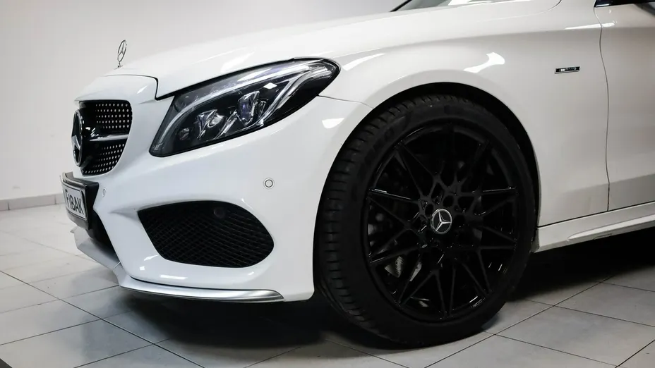 MERCEDES-BENZ C Klasa -