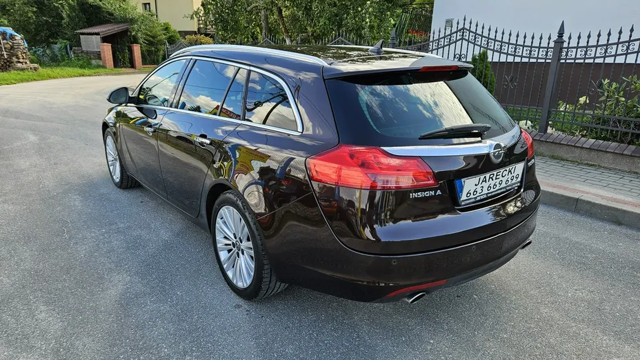 OPEL Insignia -
